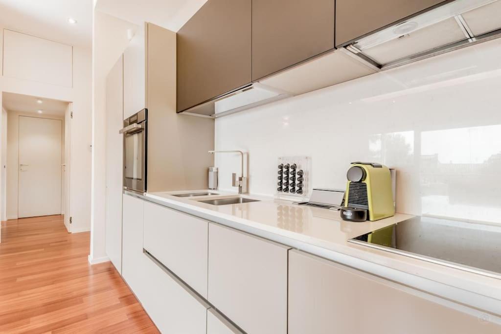 Luxury Apartment Front Of Cavalieri Hilton Hotel Рим Экстерьер фото